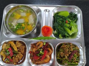 Những lợi ích không thể bỏ qua của suất ăn công nghiệp